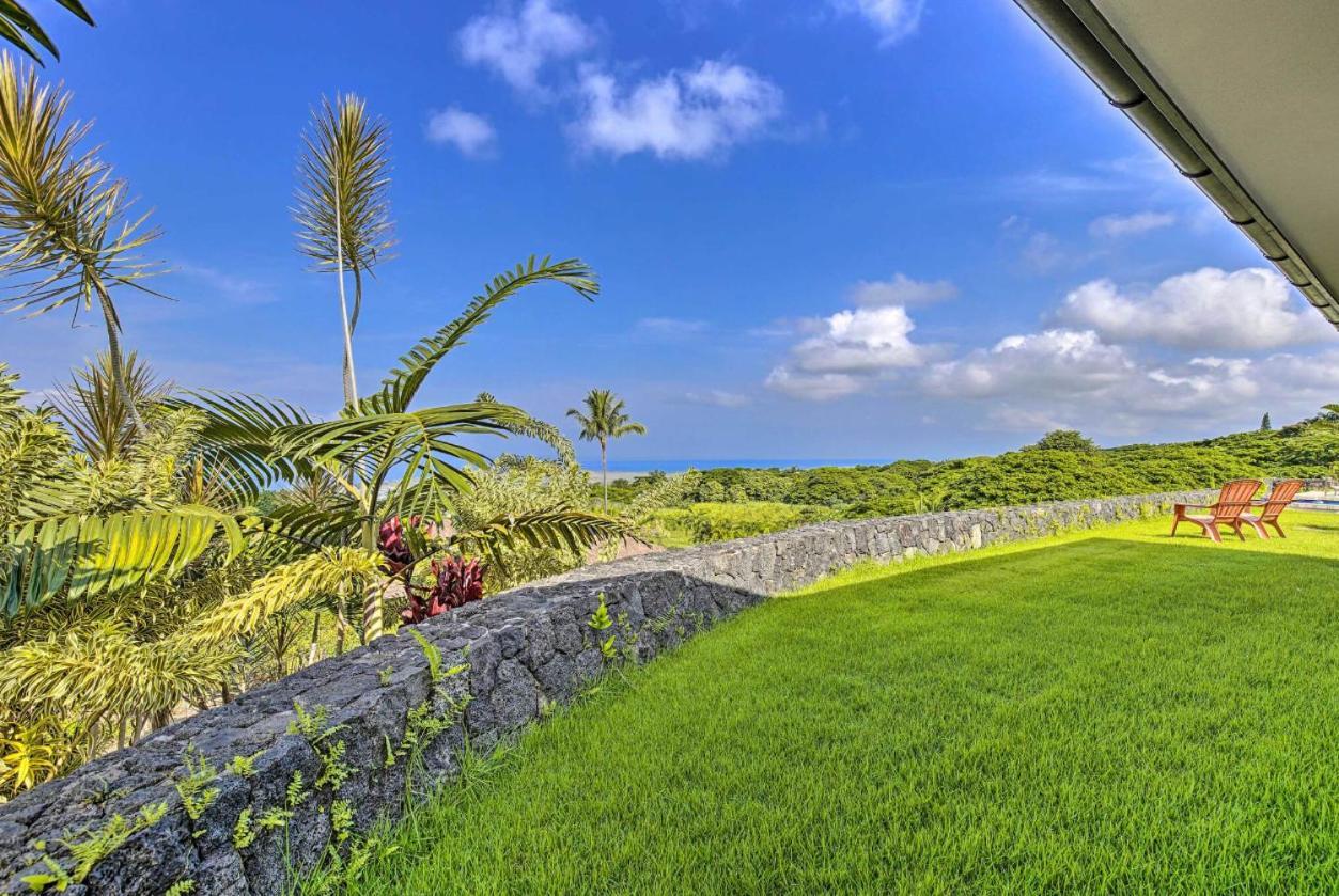 Villa Sweeping Ocean Views Ideal Location Gated à Kailua-Kona Extérieur photo